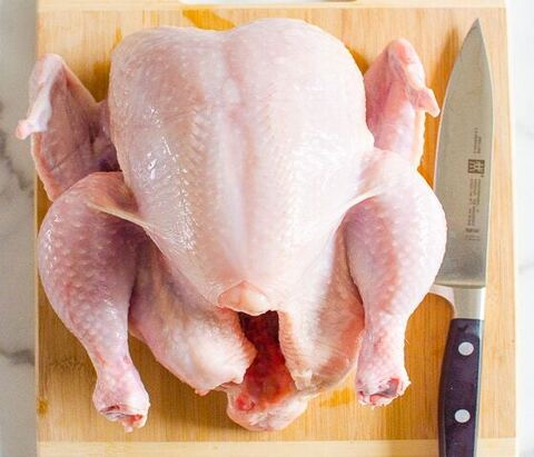 Whole Chicken (with Head, feet, gizzard)
